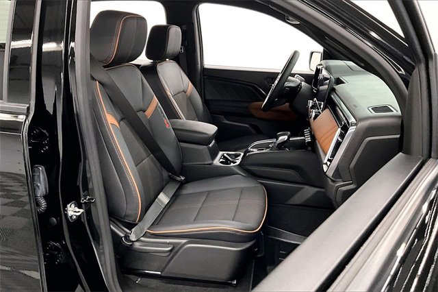 Used 2024 GMC Canyon AT4 w/ Canyon Safety Plus Package image 7