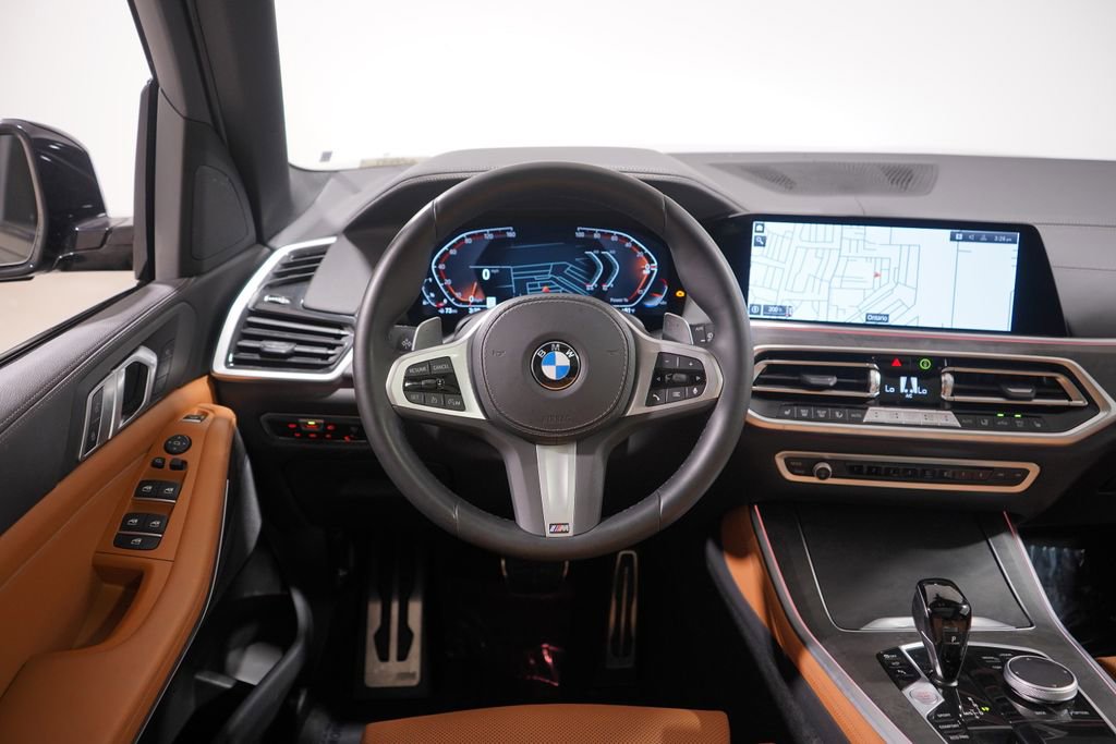 Used 2023 BMW X5 sDrive40i w/ M Sport Package image 11