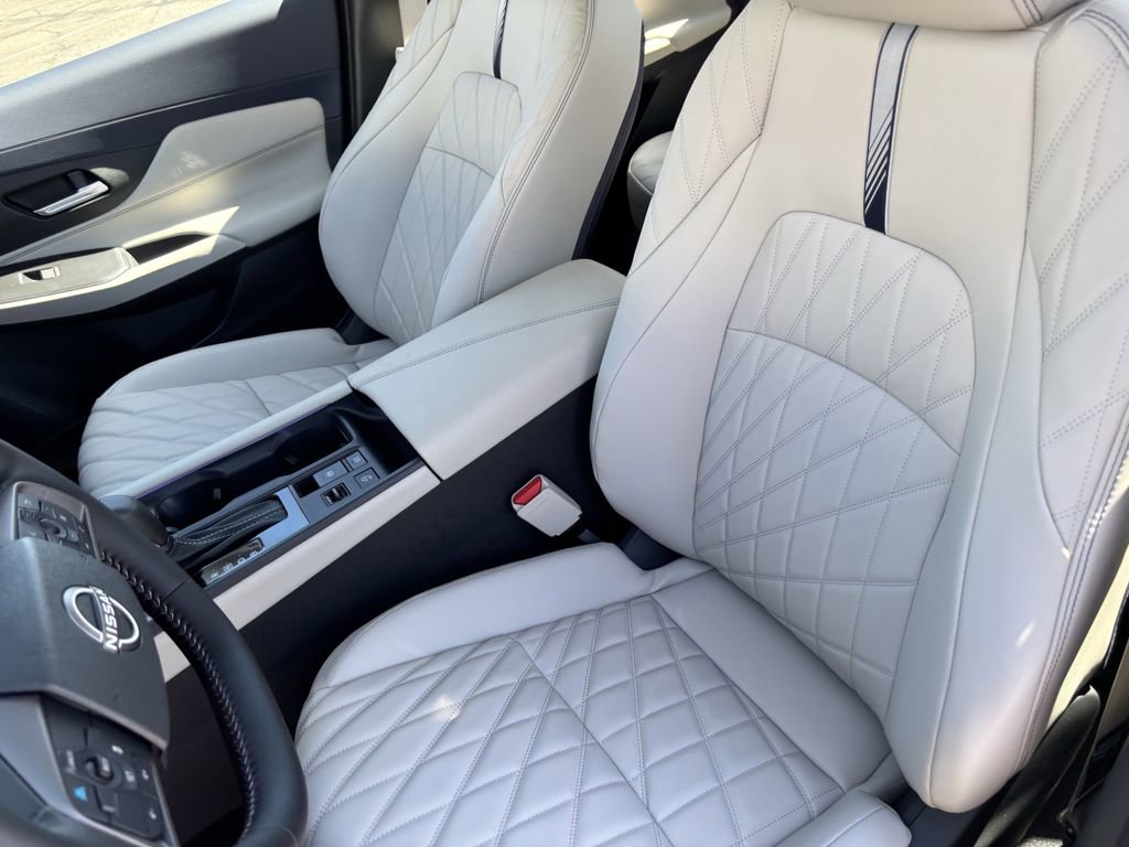 New 2026 Nissan Sentra SL w/ Floor Mat Package FWD image 15
