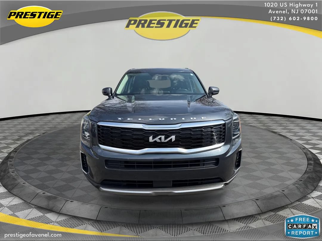 Used 2022 Kia Telluride S AWD/4WD image 2