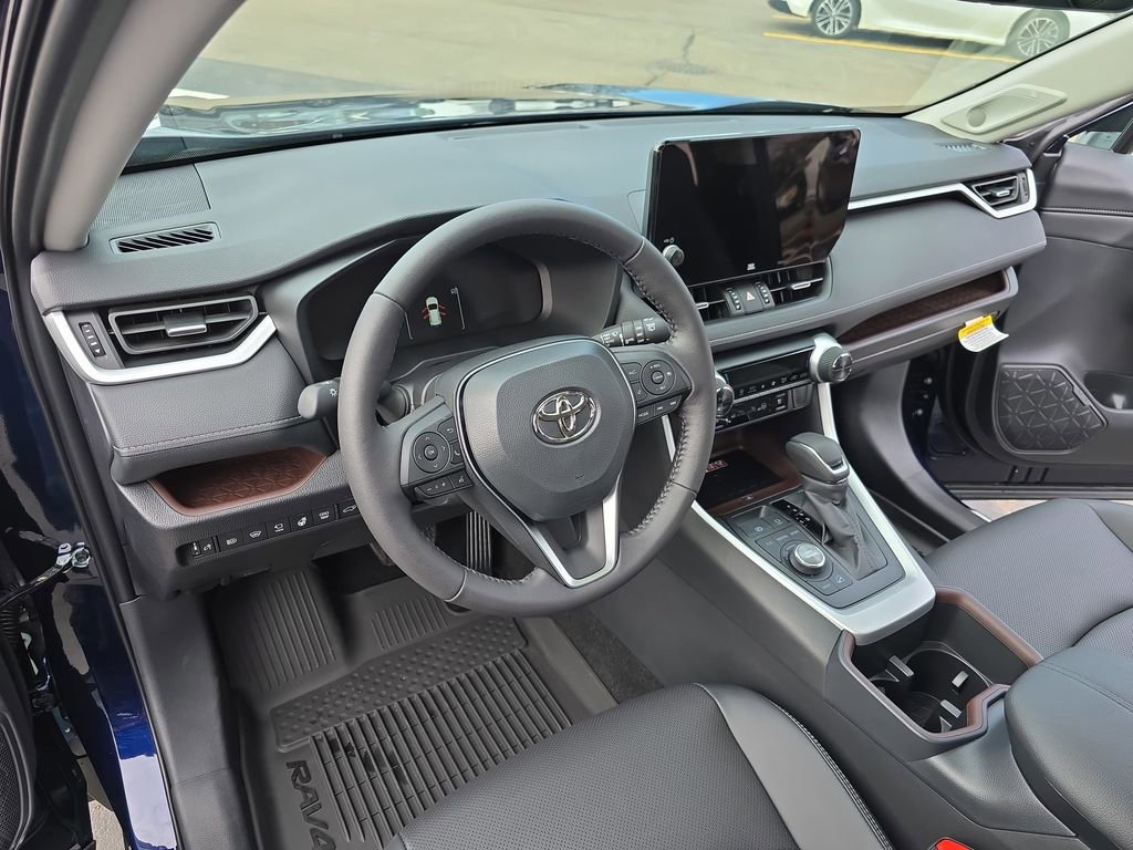 Used 2025 Toyota RAV4 Limited w/ Advanced Technology Package image 19
