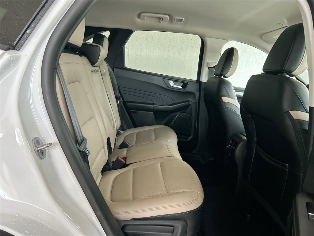 Used 2021 Ford Escape SEL image 34