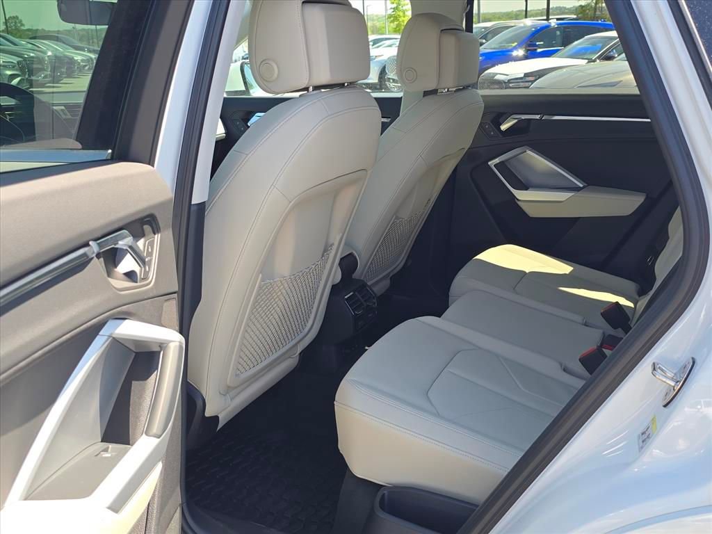Used 2021 Audi Q3 2.0T Premium image 10