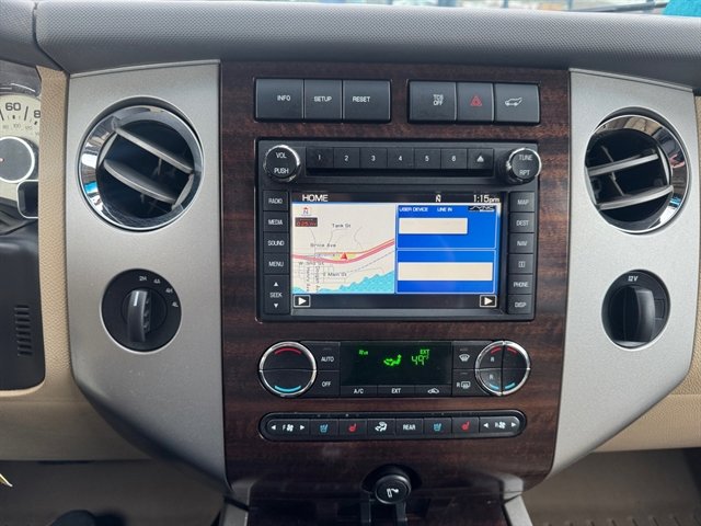 Used 2014 Ford Expedition EL XLT w/ Equipment Group 202A image 32