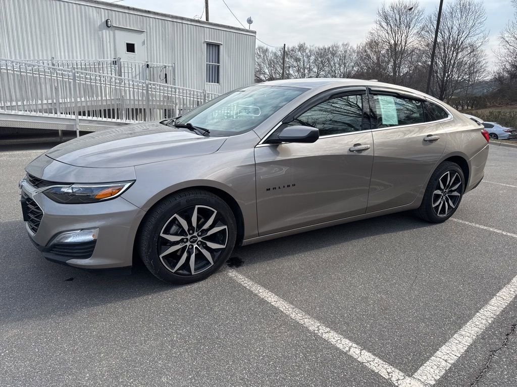 Used 2025 Chevrolet Malibu RS image 5