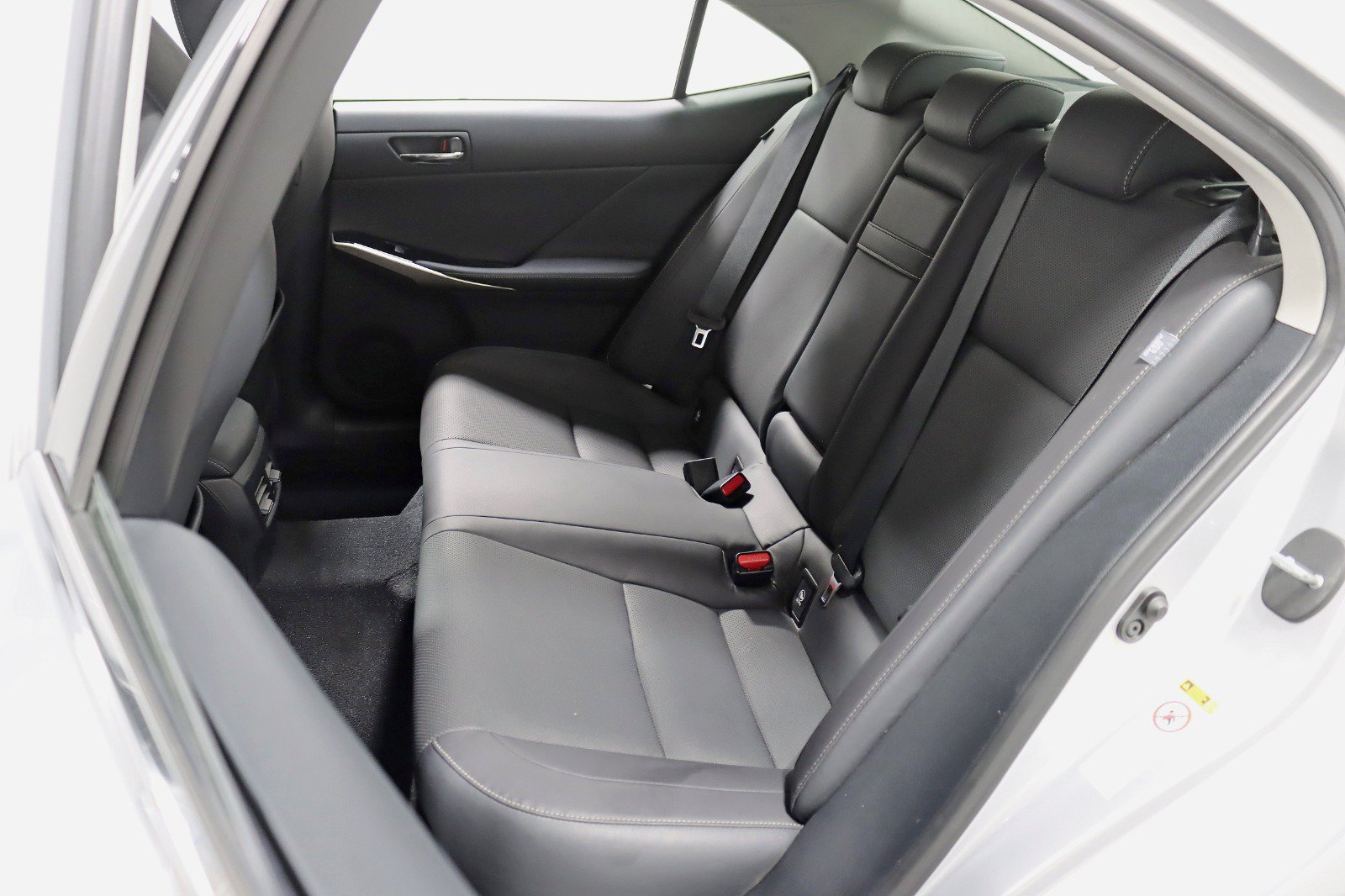 Used 2015 Lexus IS 250 AWD w/ Navigation System Package image 26