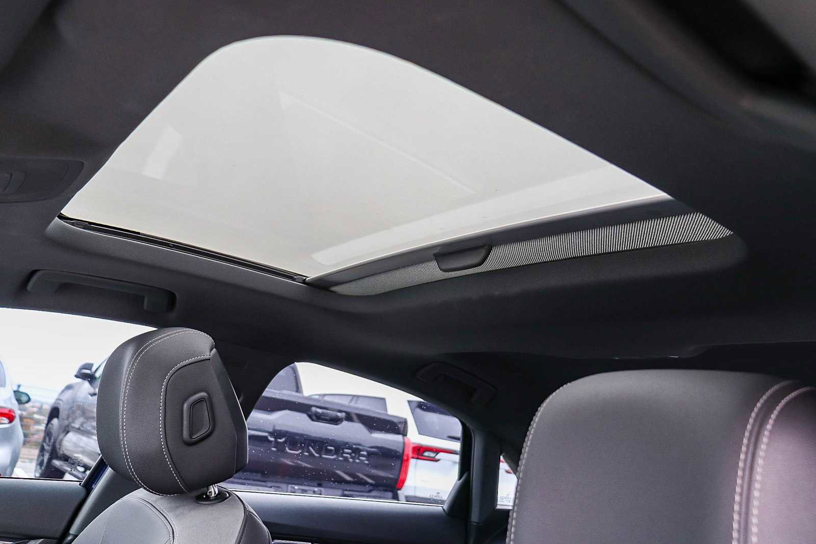 Used 2023 Audi A3 2.0T Premium w/ Convenience Package image 37