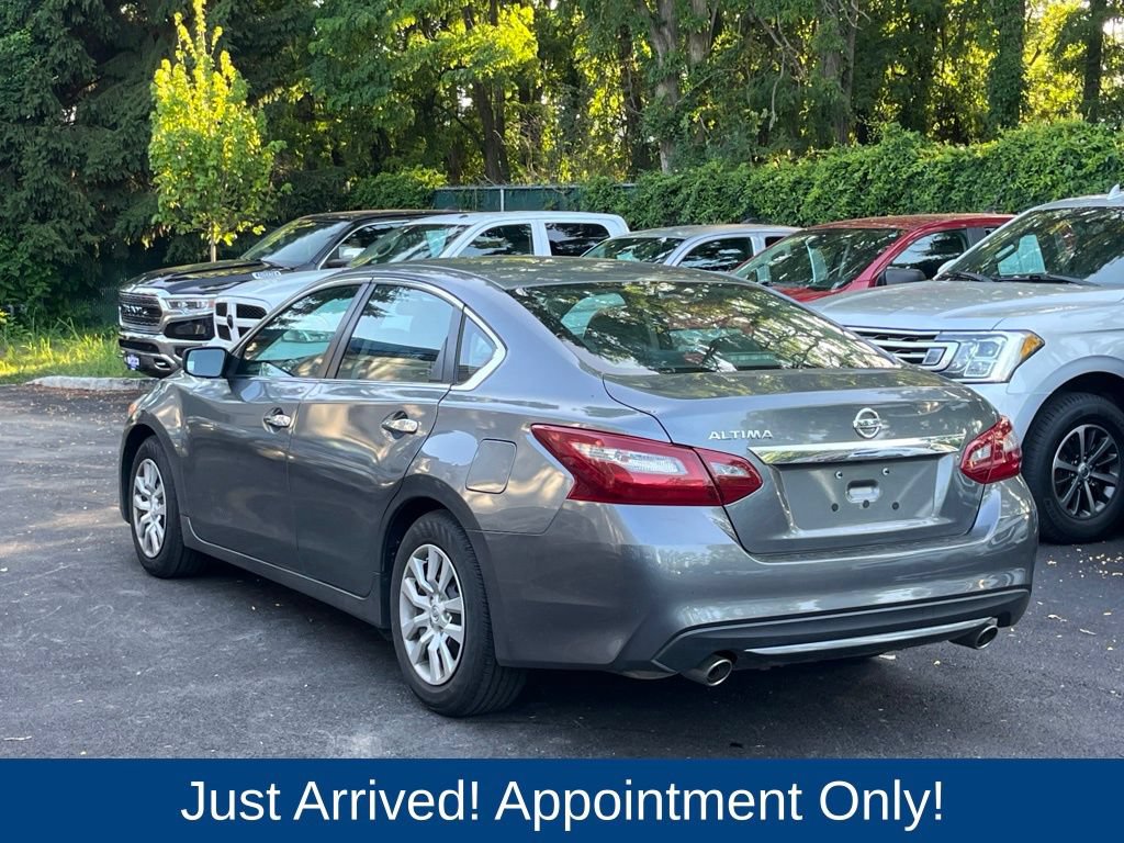 Used 2018 Nissan Altima 2.5 S w/ S Convenience Package FWD image 5