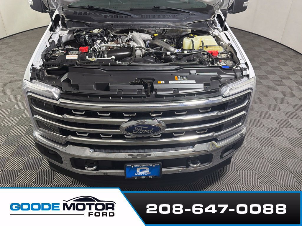 Used 2023 Ford F350 Lariat w/ Lariat Ultimate Package AWD/4WD image 26