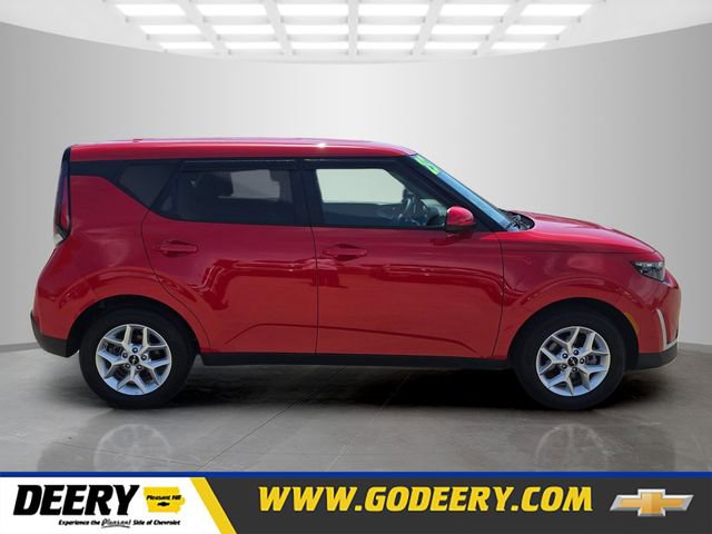 Used 2025 Kia Soul LX w/ LX Technology Package FWD image 1