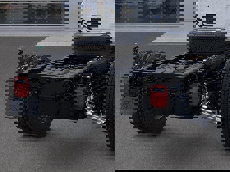 New 2026 Ford F550 4x4 Crew Cab image 23