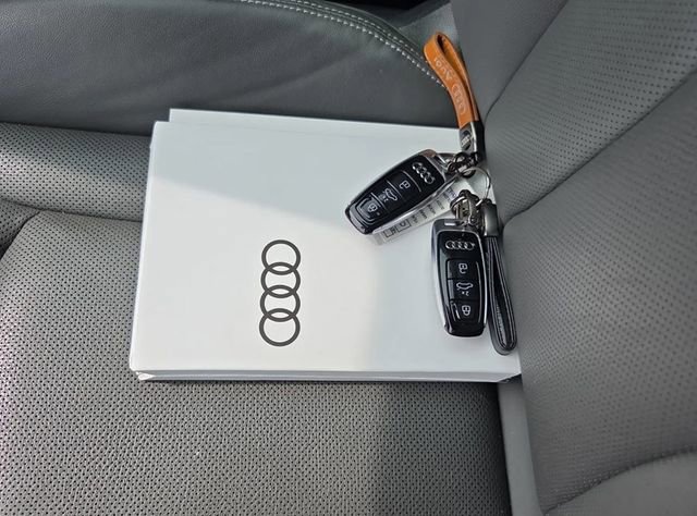 Used 2020 Audi Q8 Prestige w/ Prestige Package AWD/4WD image 14