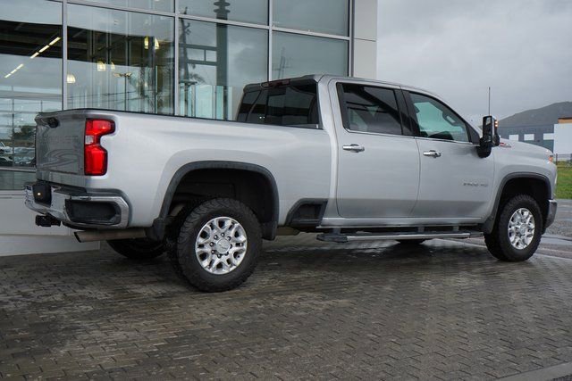 Used 2020 Chevrolet Silverado 2500 LTZ w/ Technology Package image 9