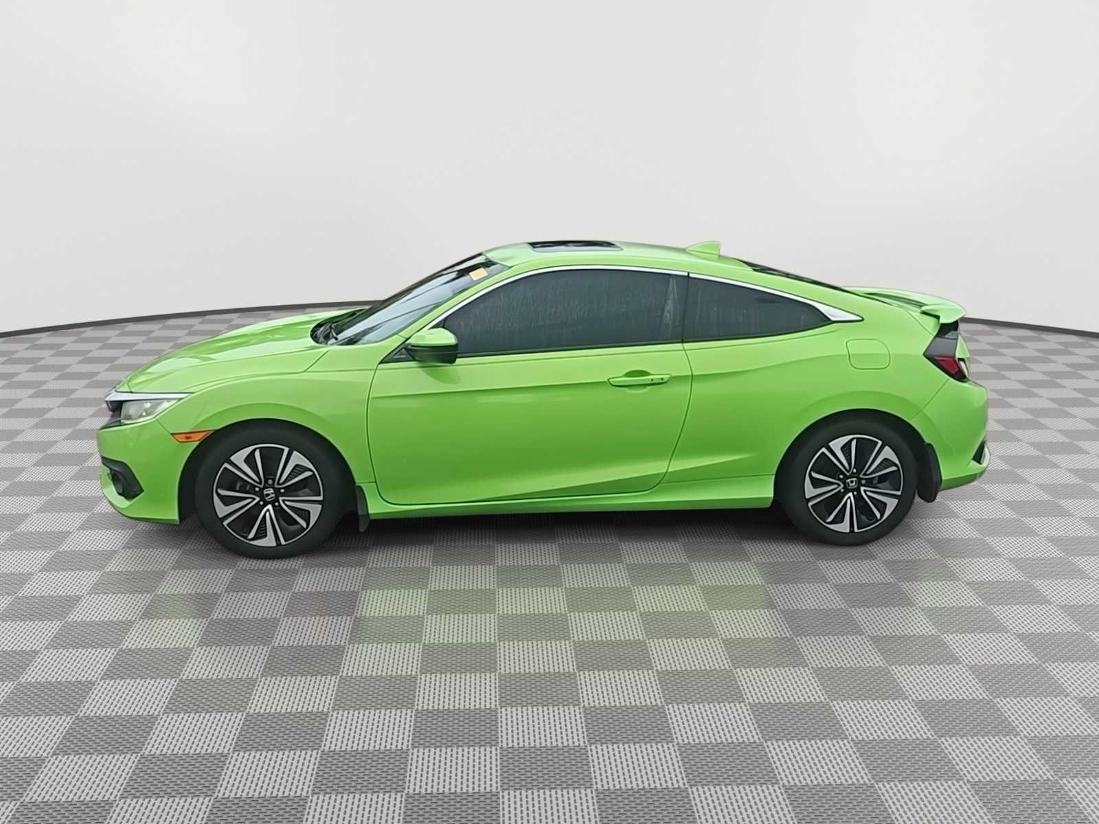 Used 2017 Honda Civic EX-T image 5