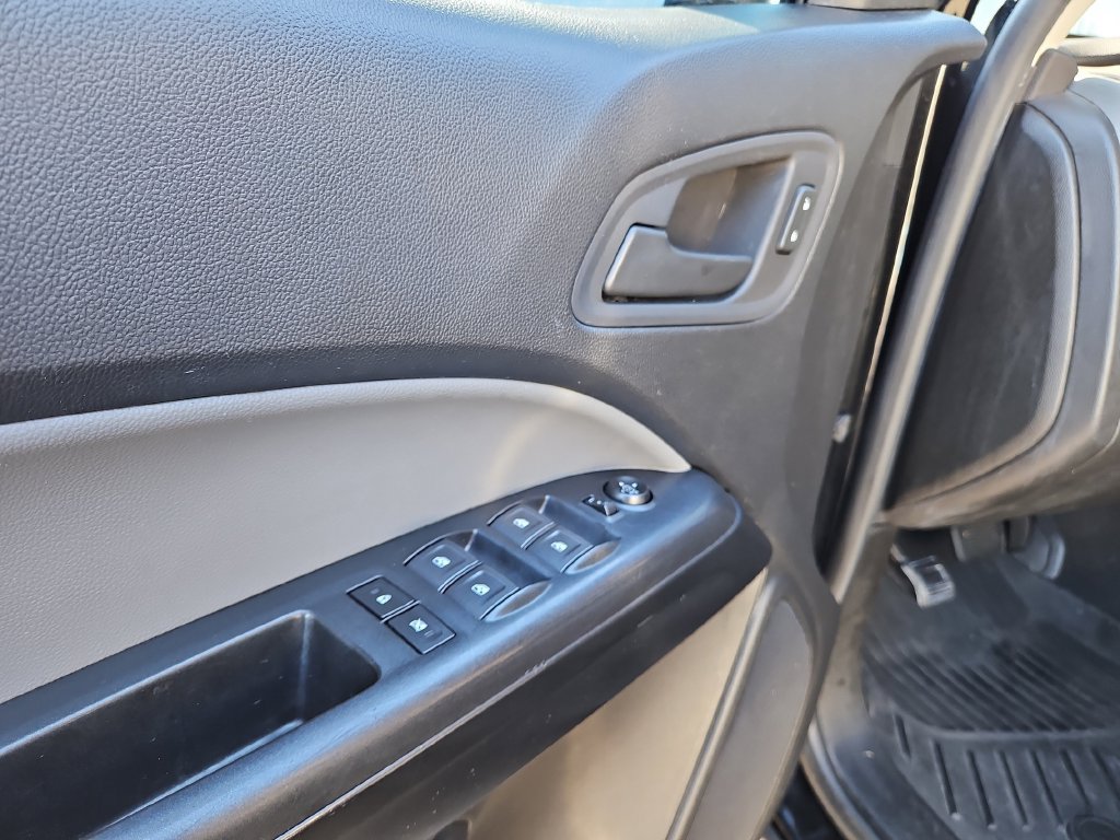 Used 2021 Chevrolet Colorado W/T w/ Custom Special Edition AWD/4WD image 26