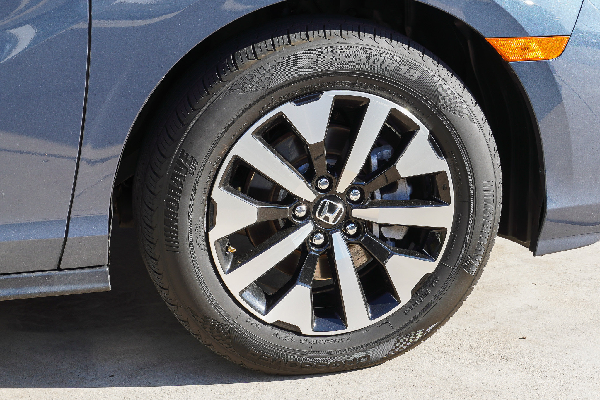 Used 2025 Honda Odyssey EX-L image 10