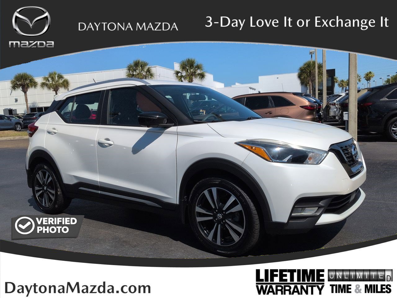 Used 2020 Nissan Kicks SR w/ SR Premium Package image 1