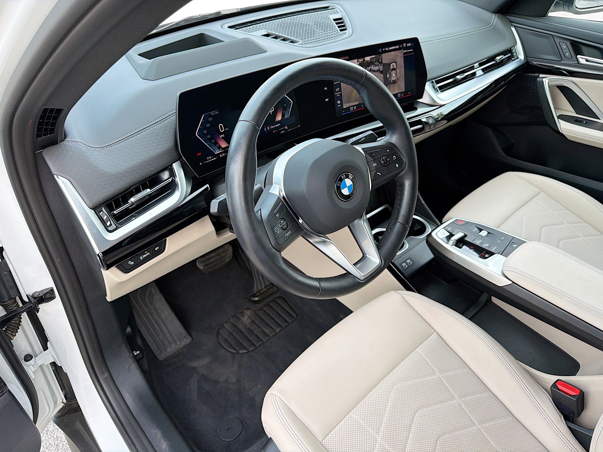 Used 2025 BMW X2 xDrive28i AWD/4WD image 25