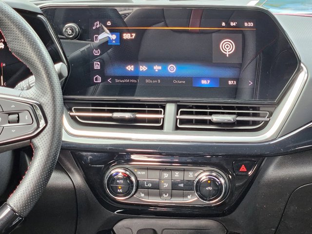 Used 2024 Chevrolet Trax RS w/ Sunroof Package FWD image 14