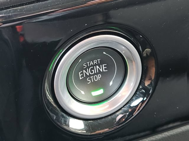 Used 2024 Chevrolet Silverado 1500 LT RWD image 8