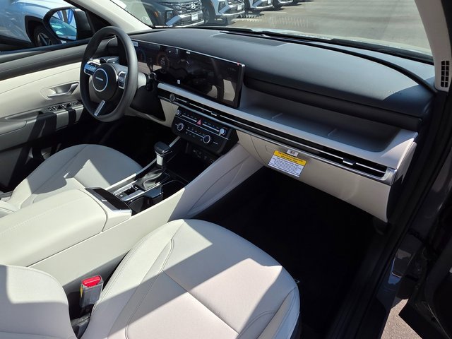 New 2026 Hyundai Tucson SE image 9