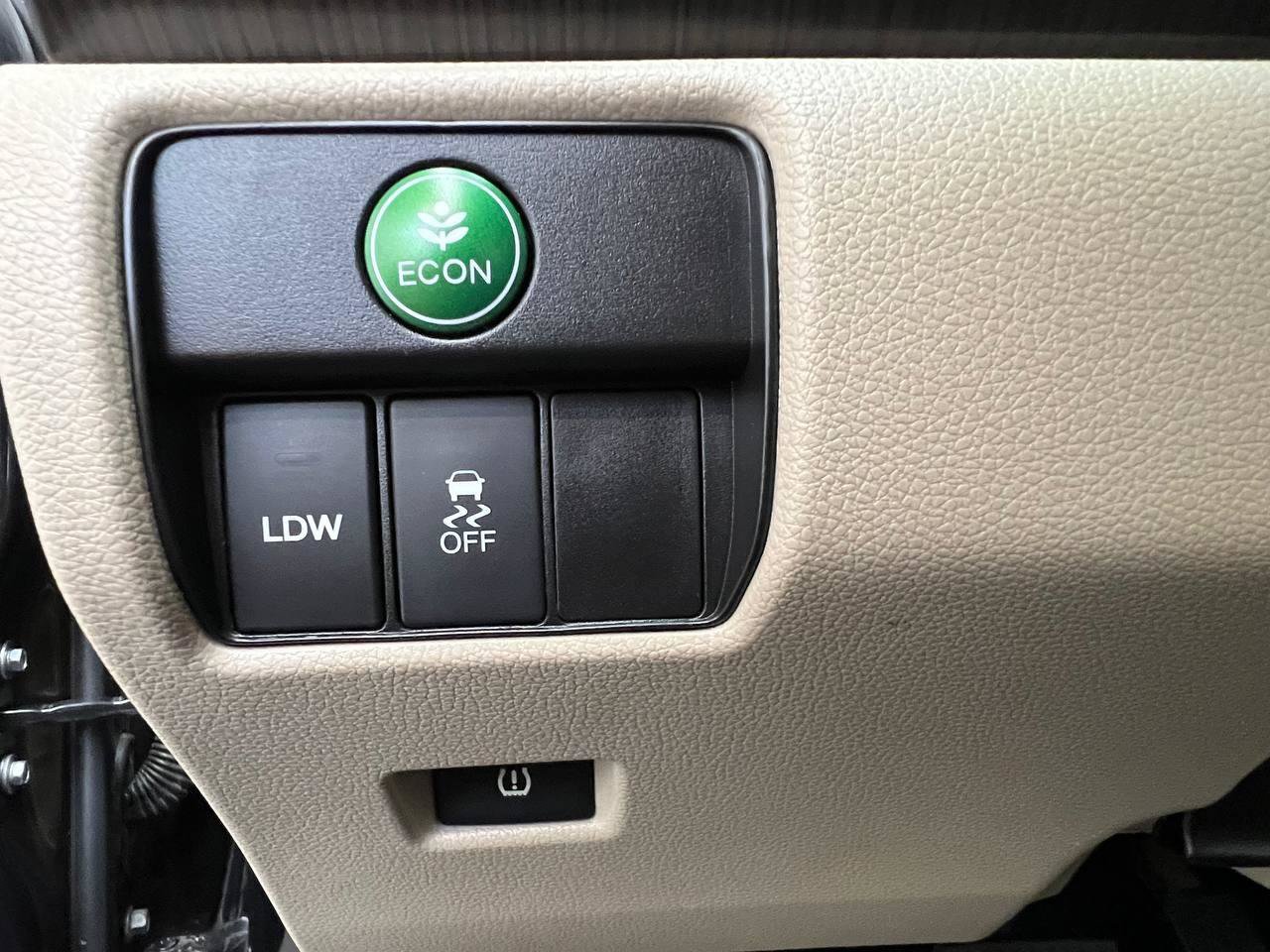 Used 2015 Honda Accord EX-L image 26