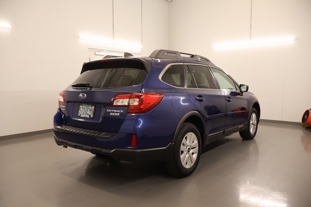 Used 2016 Subaru Outback 2.5i Premium w/ Popular Package #3 AWD/4WD image 2