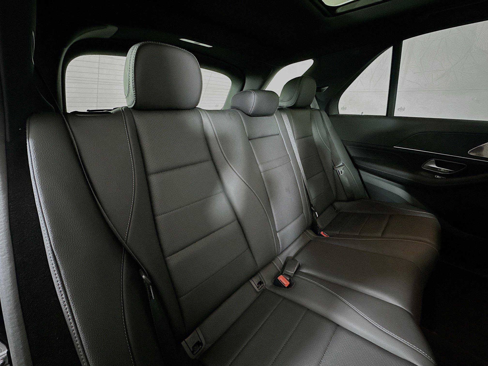 Certified 2025 Mercedes-Benz GLE 350 4MATIC image 28