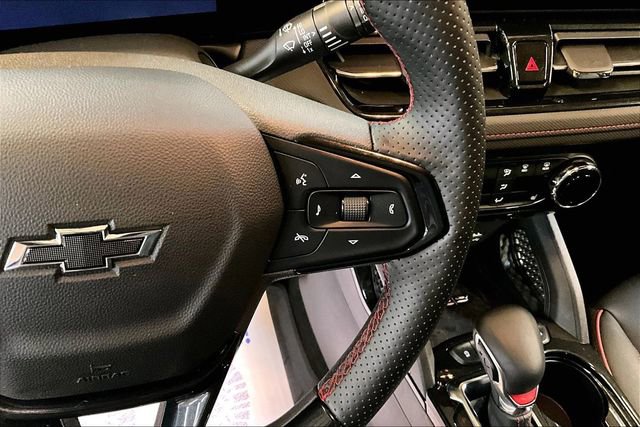 Used 2025 Chevrolet TrailBlazer RS w/ Convenience Package image 12