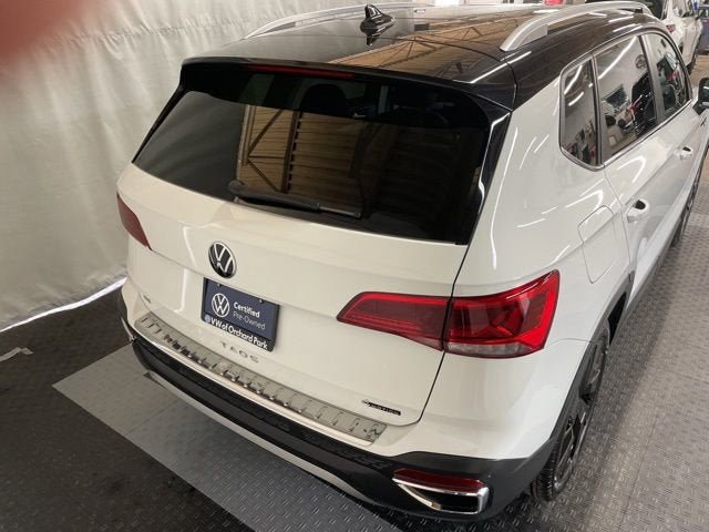 Used 2024 Volkswagen Taos SE AWD/4WD image 7
