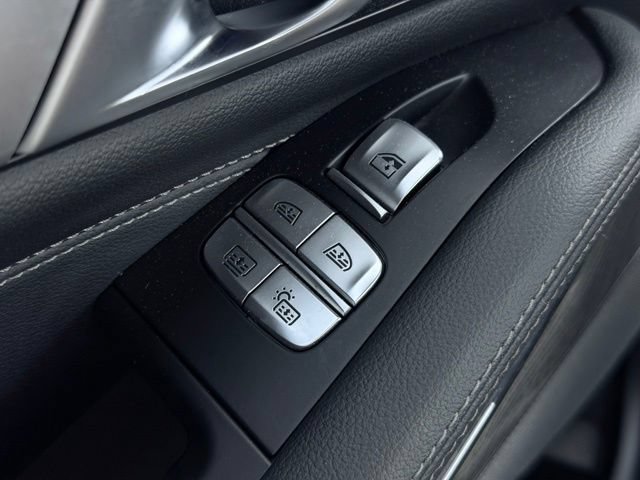 Used 2019 BMW X7 xDrive50i w/ M Sport Package AWD/4WD image 33