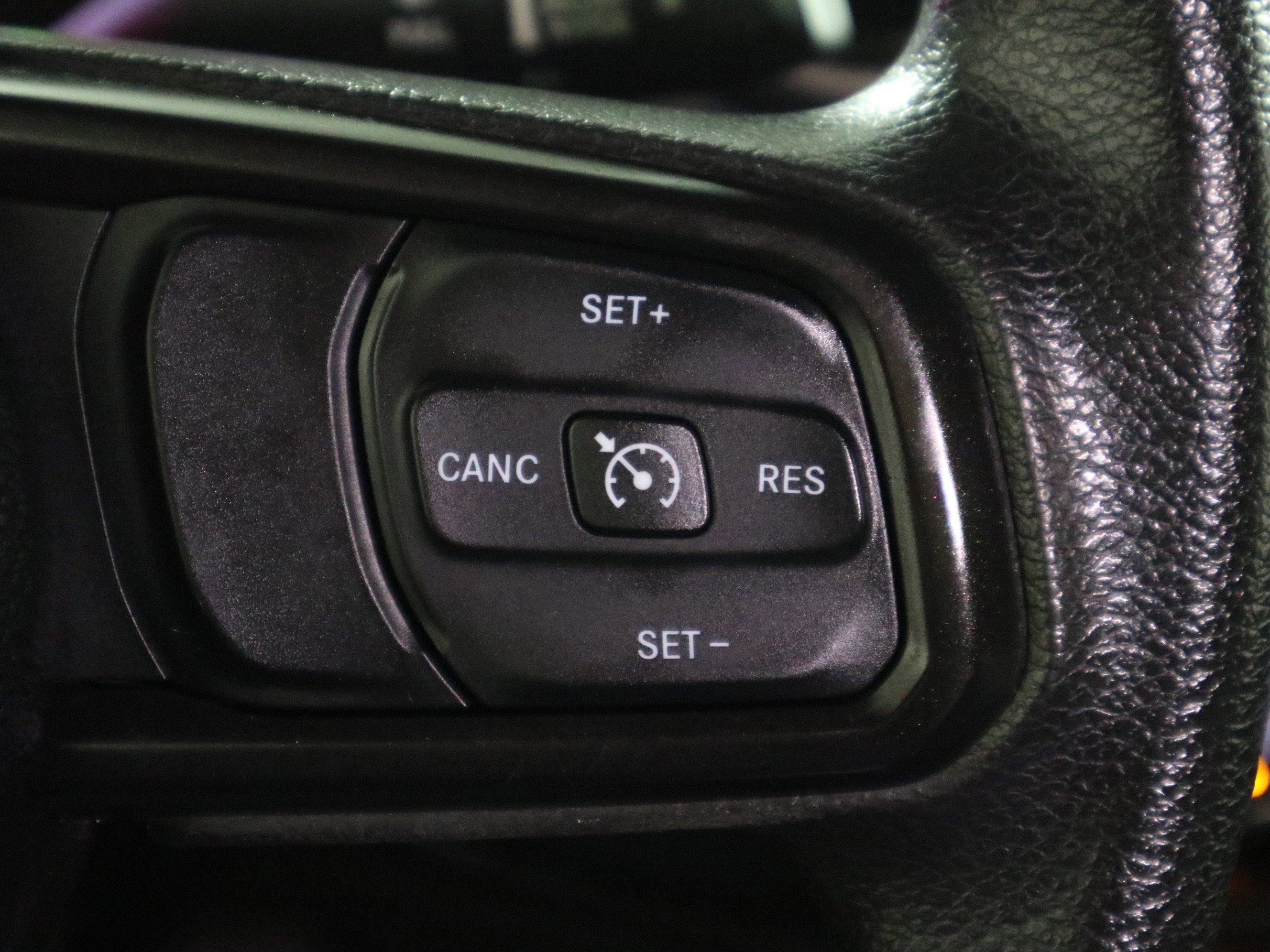 Used 2021 Jeep Wrangler Sport image 28