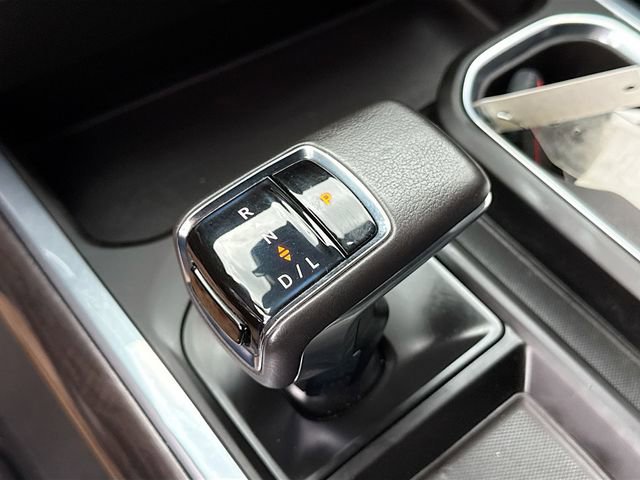 Used 2022 Chevrolet Silverado 1500 LTZ image 18