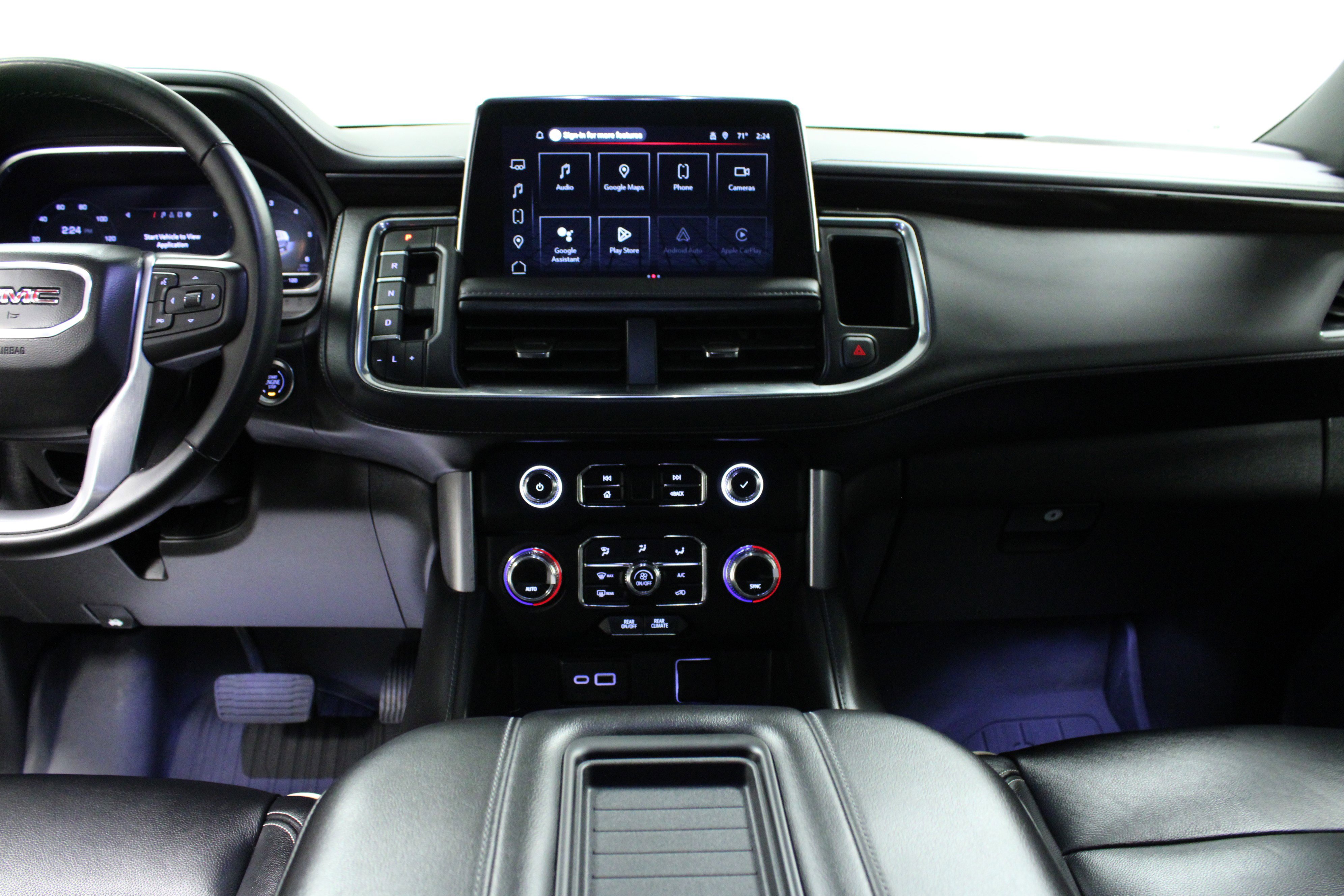 Used 2024 GMC Yukon XL SLE image 19