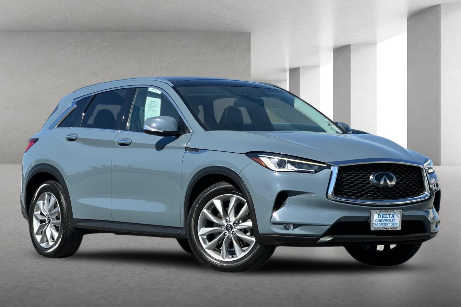 Used 2022 INFINITI QX50 Luxe image 1