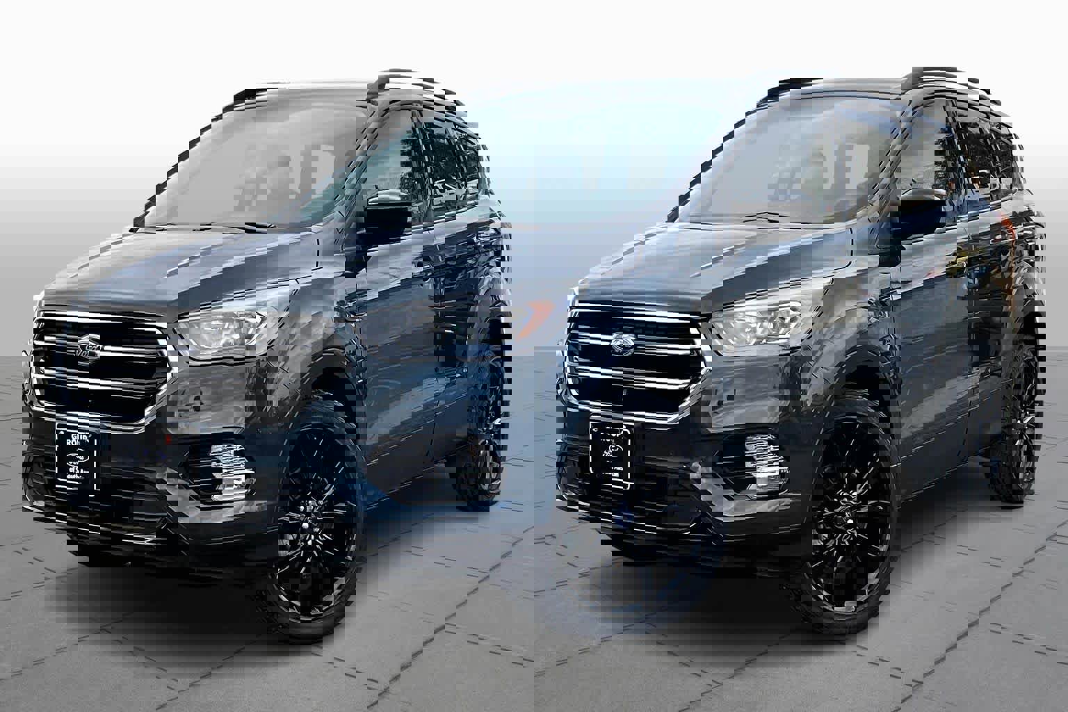 Certified 2019 Ford Escape SE image 35