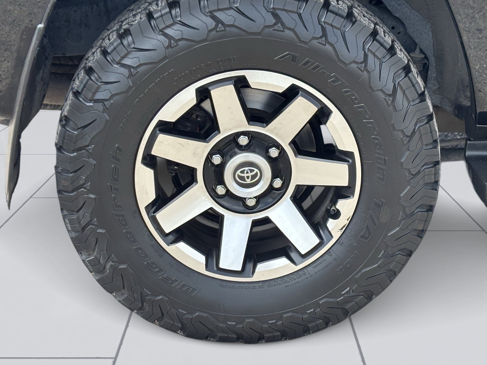 Used 2021 Toyota 4Runner TRD Off-Road Premium AWD/4WD image 10