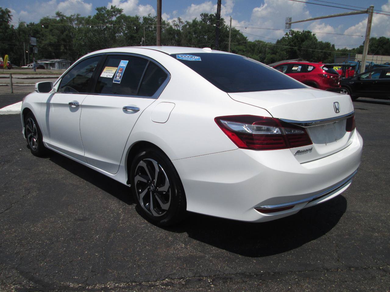 Used 2017 Honda Accord EX-L image 15