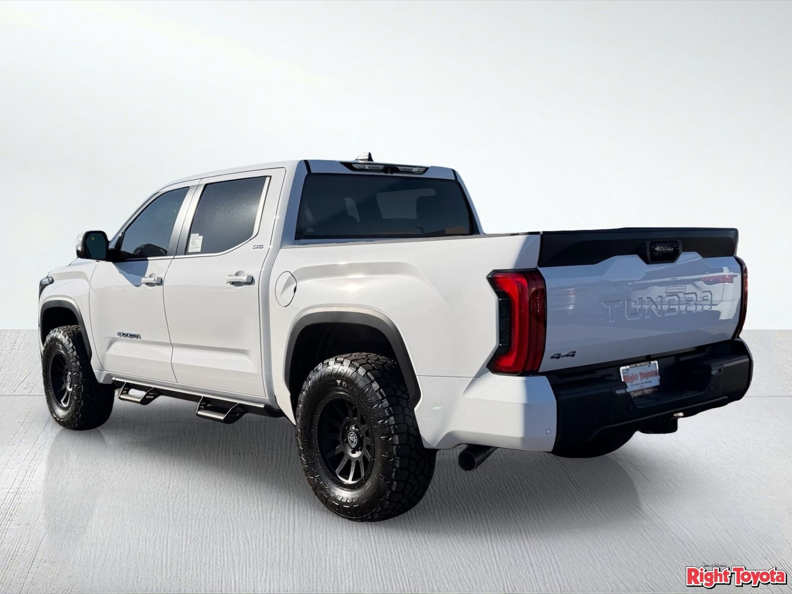New 2026 Toyota Tundra SR5 AWD/4WD image 4