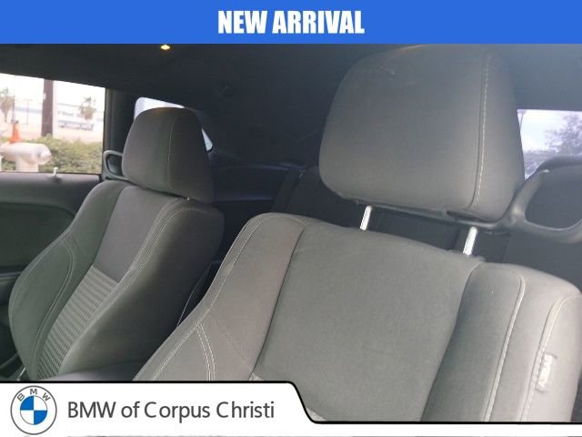 Used 2016 Dodge Challenger SXT RWD image 20