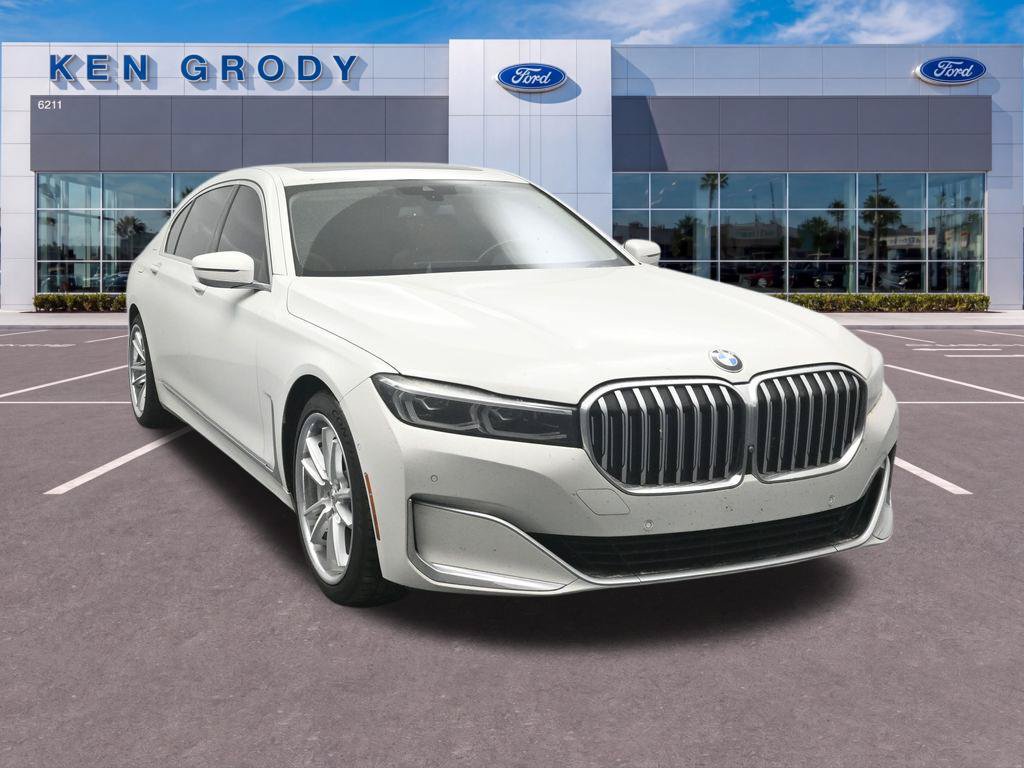 Used 2020 BMW 740i RWD image 4
