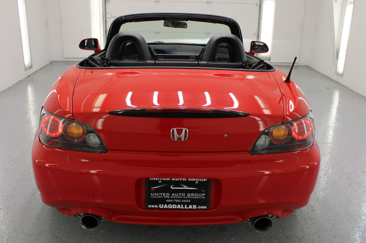 Used 2004 Honda S2000 image 8