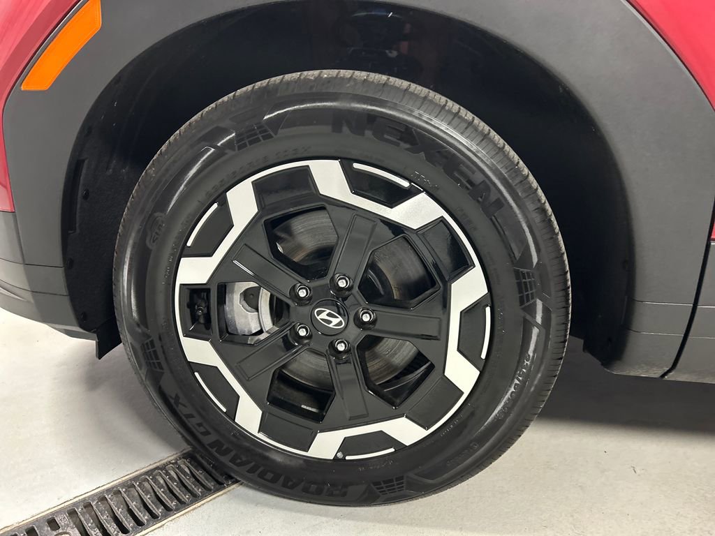 Used 2026 Hyundai Santa Fe SEL image 9