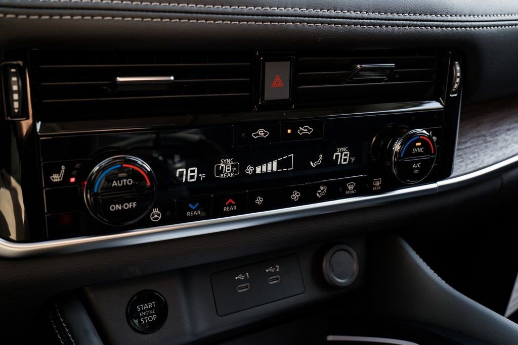 New 2026 Nissan Rogue Platinum image 16