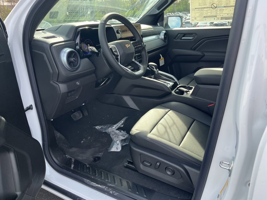 New 2026 Chevrolet Colorado LT image 6
