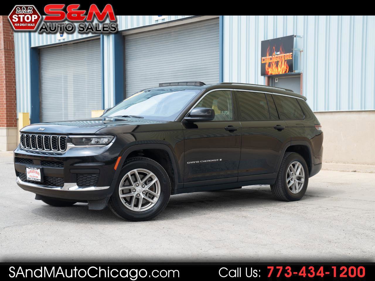 Used 2021 Jeep Grand Cherokee L Laredo w/ Luxury Tech Group I AWD/4WD image 1