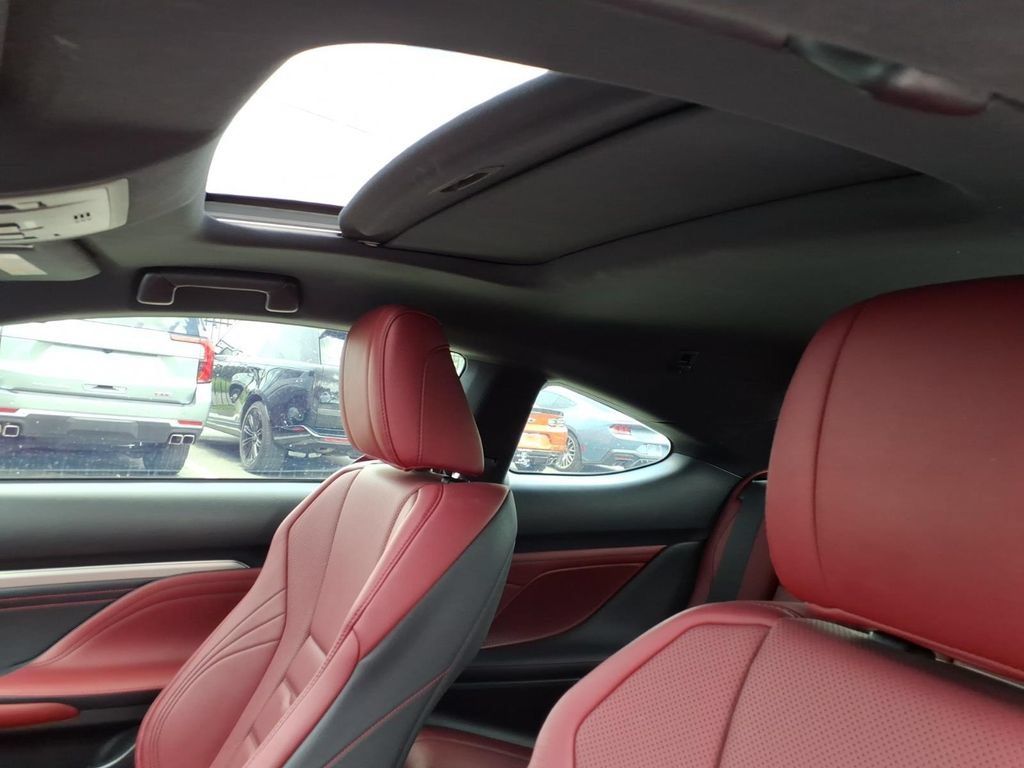 Used 2016 Lexus RC 200t RWD image 23