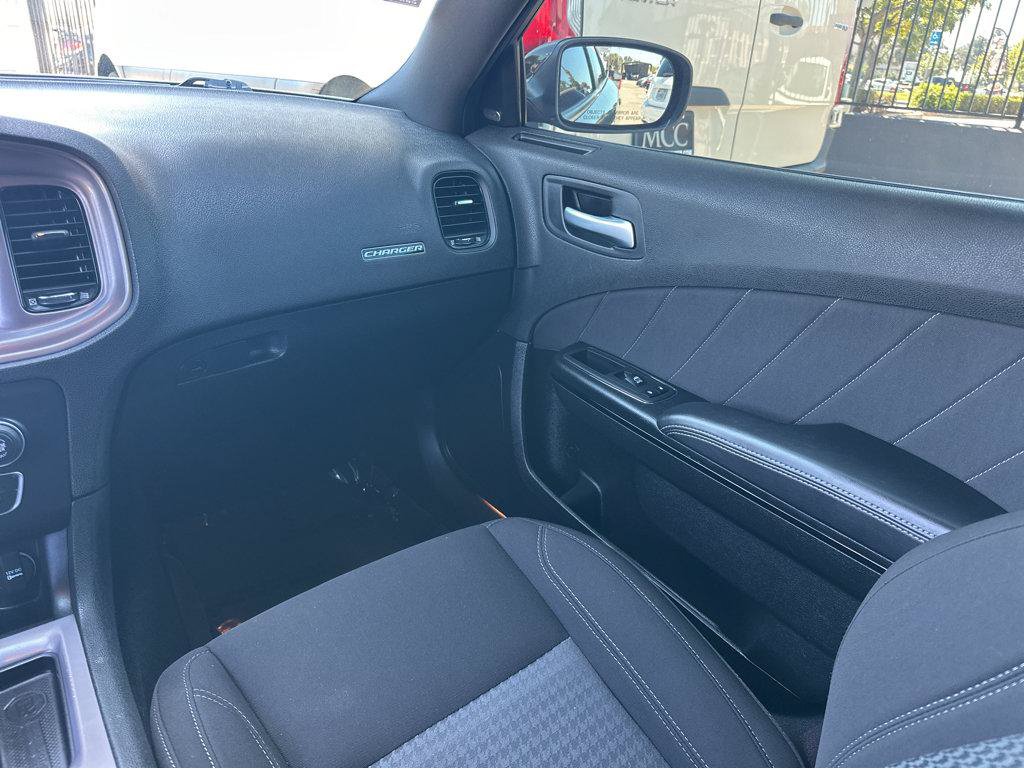 Used 2023 Dodge Charger SXT w/ Blacktop Package RWD image 18