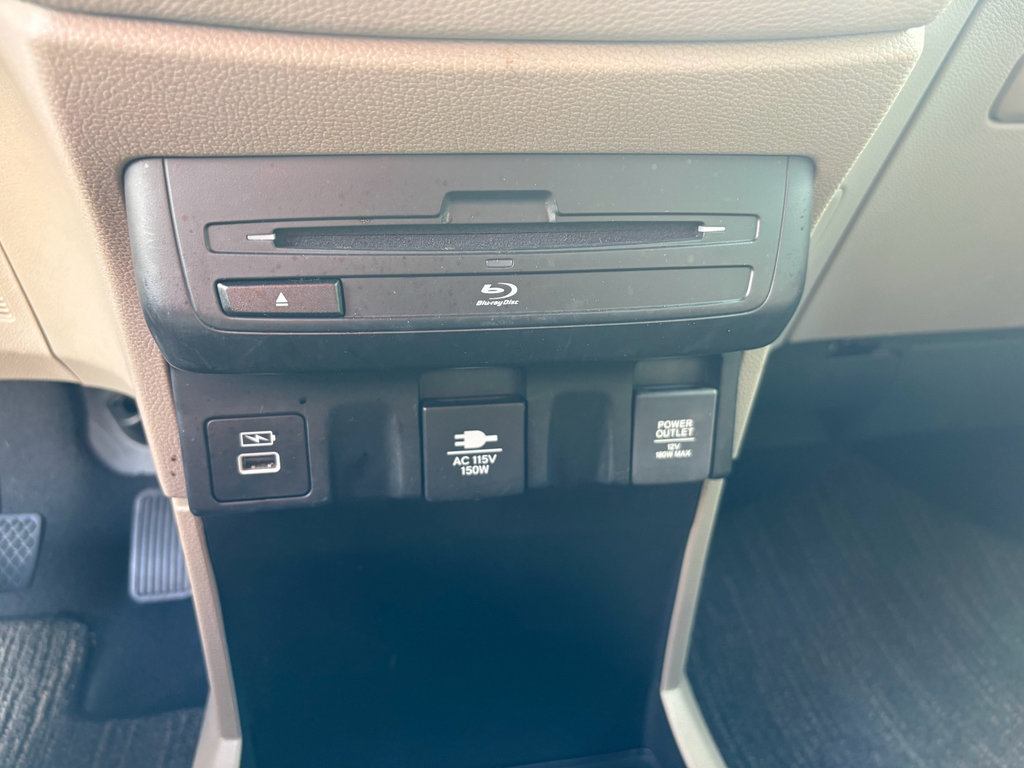 Certified 2022 Honda Odyssey Touring image 23