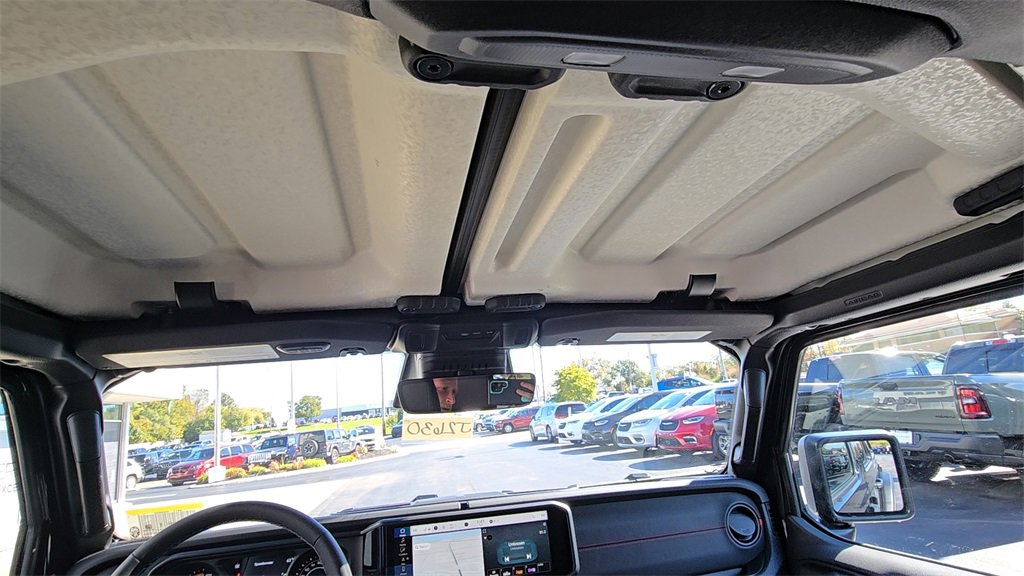 New 2026 Jeep Wrangler Unlimited Rubicon image 22